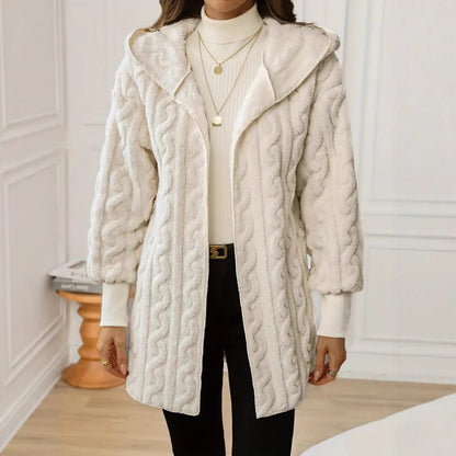 Winter Chic Edition – Cozy Glamour